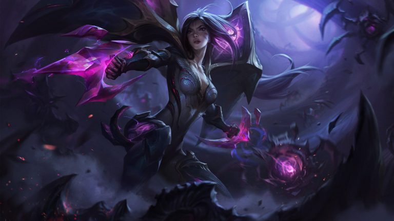 Kai Sa in combat in League of Legends