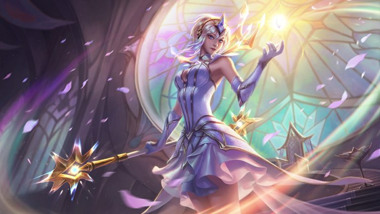 Elementalist Lux in League of Legends