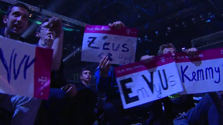 Team EnVyUs celebrating the DreamHack Cluj-Napoca 2015 Major
