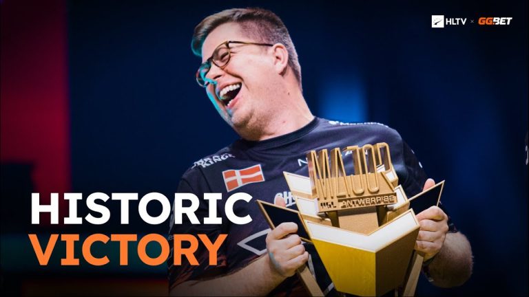 FaZe Clan and NAVI competing at PGL Major Antwerp