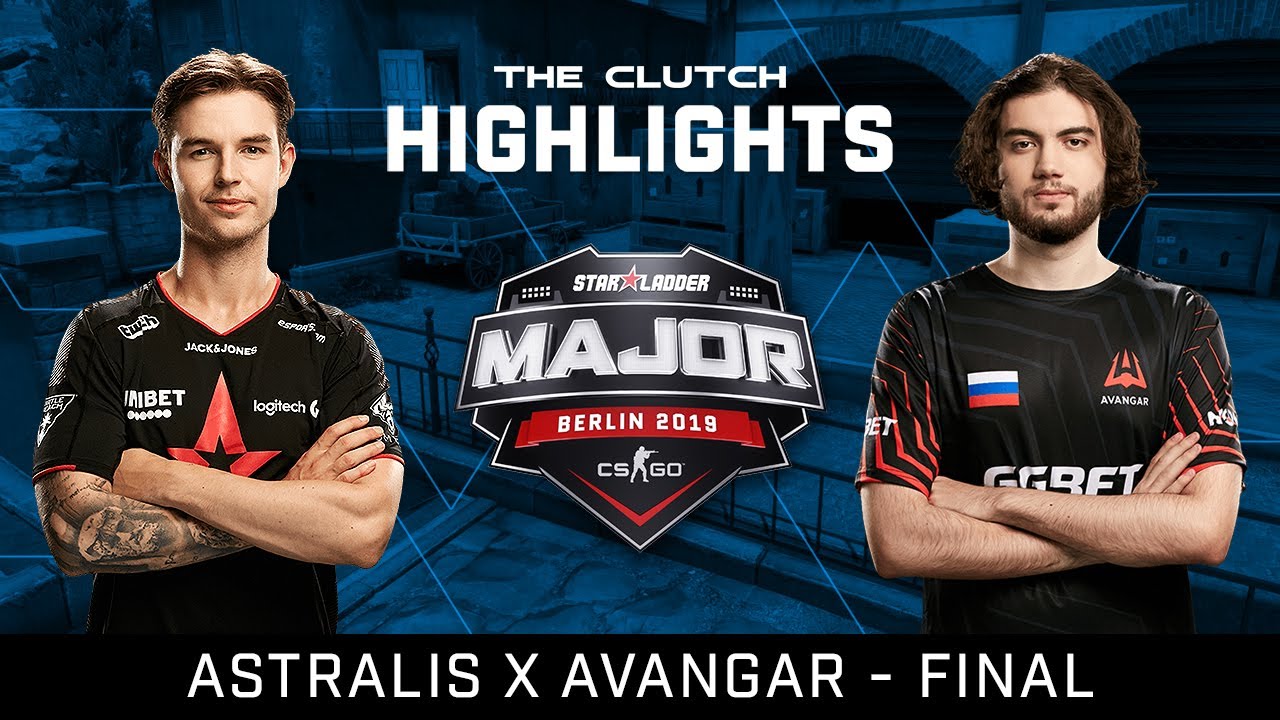 Astralis lifting the StarLadder Berlin Major trophy