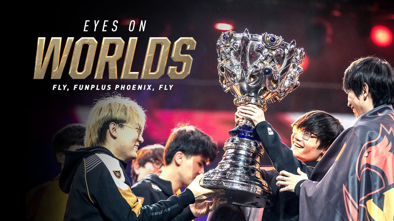 FunPlus Phoenix players lifting the Worlds 2019 Summoners Cup