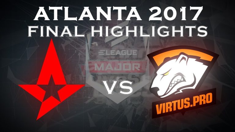 Astralis players lifting the ELEAGUE Atlanta 2017 Major trophy